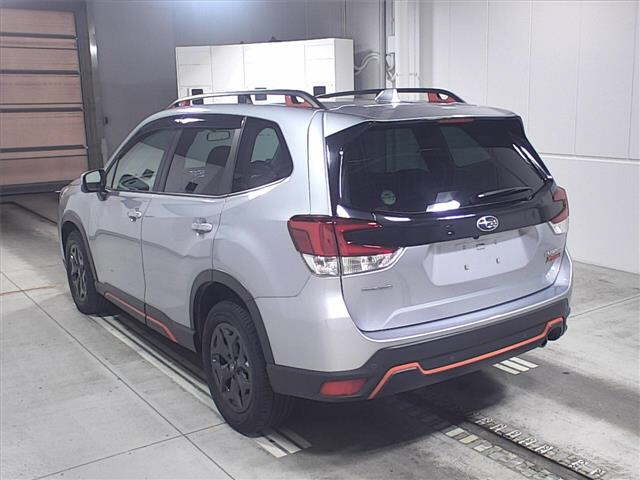 Import and buy SUBARU FORESTER 2019 from Japan to Nairobi, Kenya