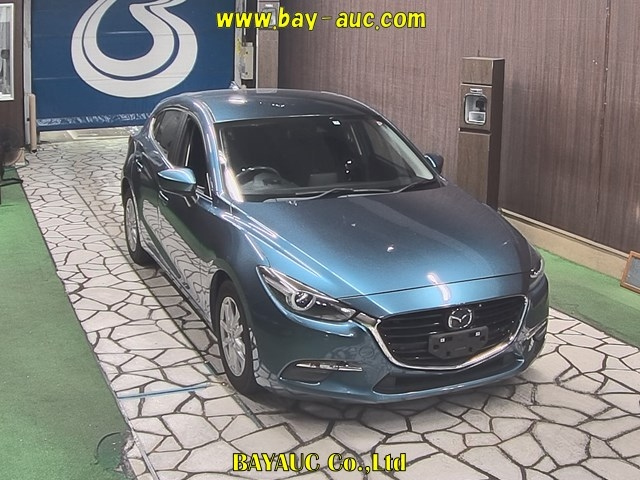 Import and buy MAZDA AXELA 2017 from Japan to Nairobi, Kenya