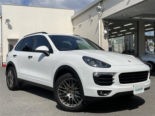 Import and buy PORSCHE CAYENNE 2017 from Japan to Nairobi, Kenya