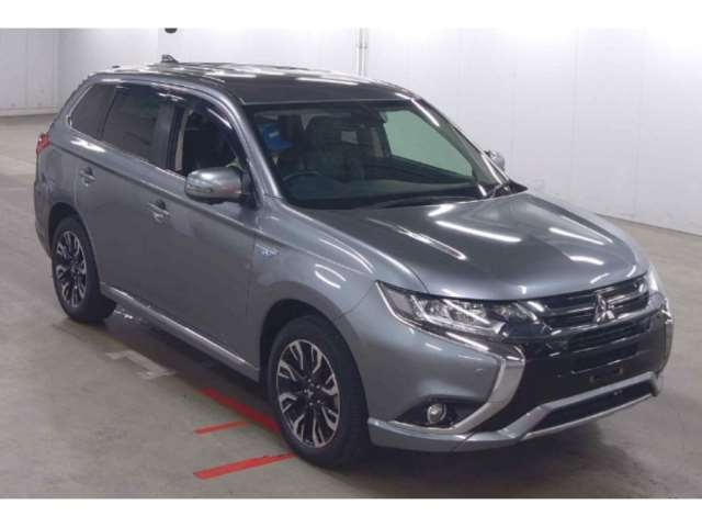 Import and buy MITSUBISHI OUTLANDER PHEV 2017 from Japan to Nairobi, Kenya