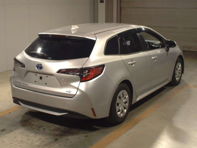 Import and buy TOYOTA COROLLA TOURING 2022 from Japan to Nairobi, Kenya