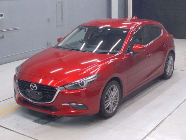 Import and buy MAZDA AXELA 2018 from Japan to Nairobi, Kenya