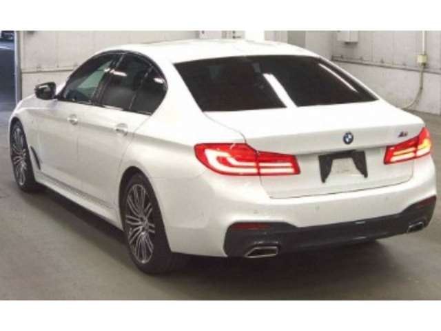 Import and buy BMW 5 SERIES 2017 from Japan to Nairobi, Kenya