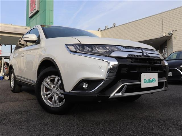 Import and buy MITSUBISHI OUTLANDER 2018 from Japan to Nairobi, Kenya