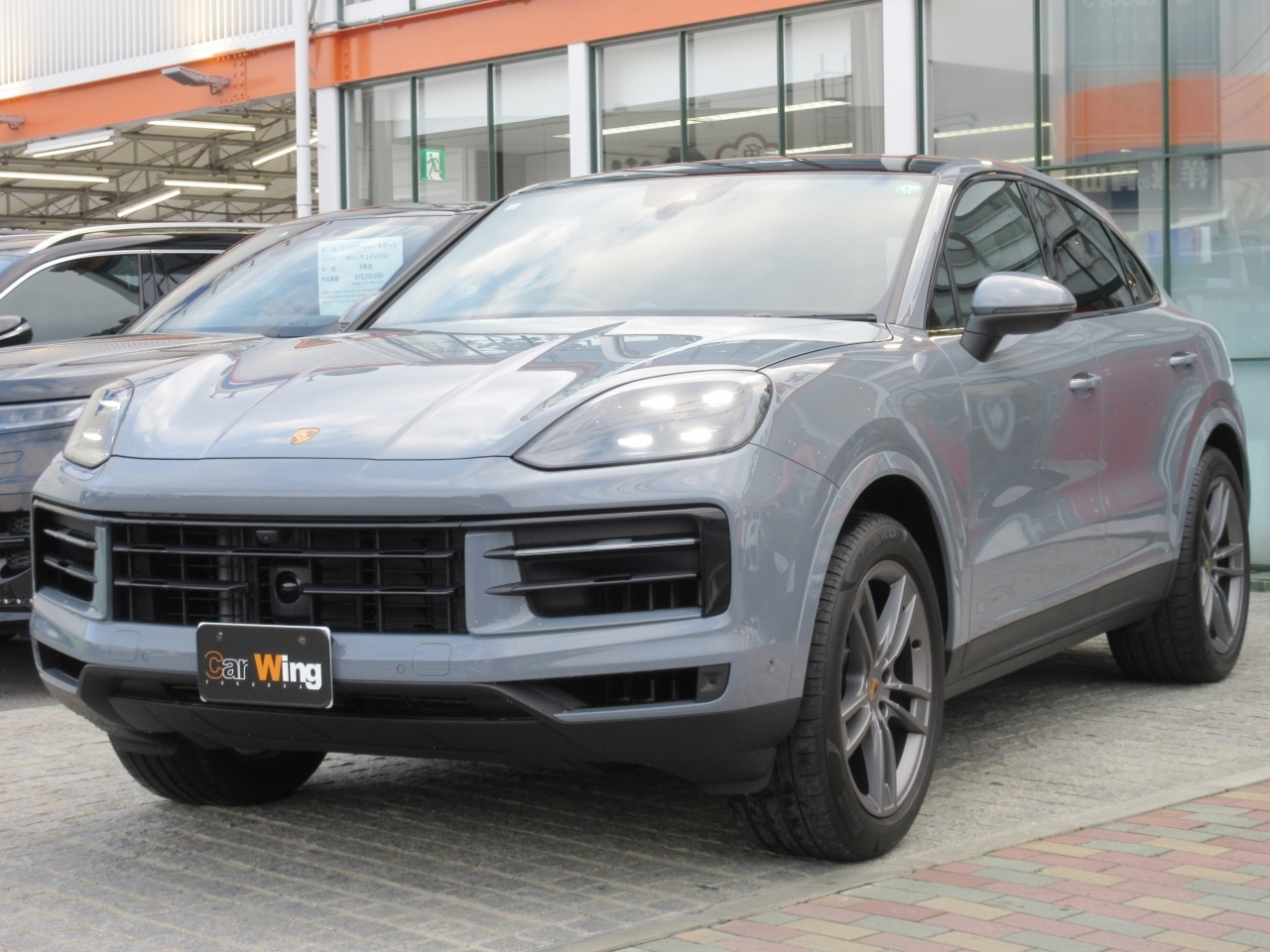 Import and buy PORSCHE CAYENNE 2023 from Japan to Nairobi, Kenya