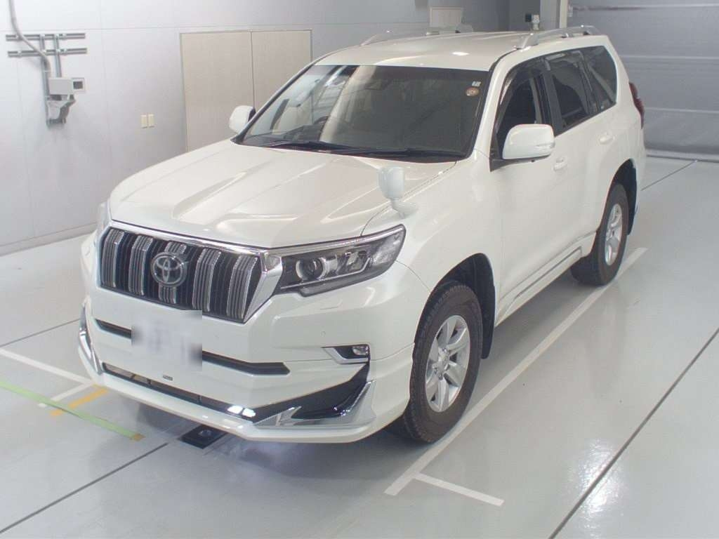 Import and buy TOYOTA LAND CRUISER PRADO 2018 from Japan to Nairobi, Kenya