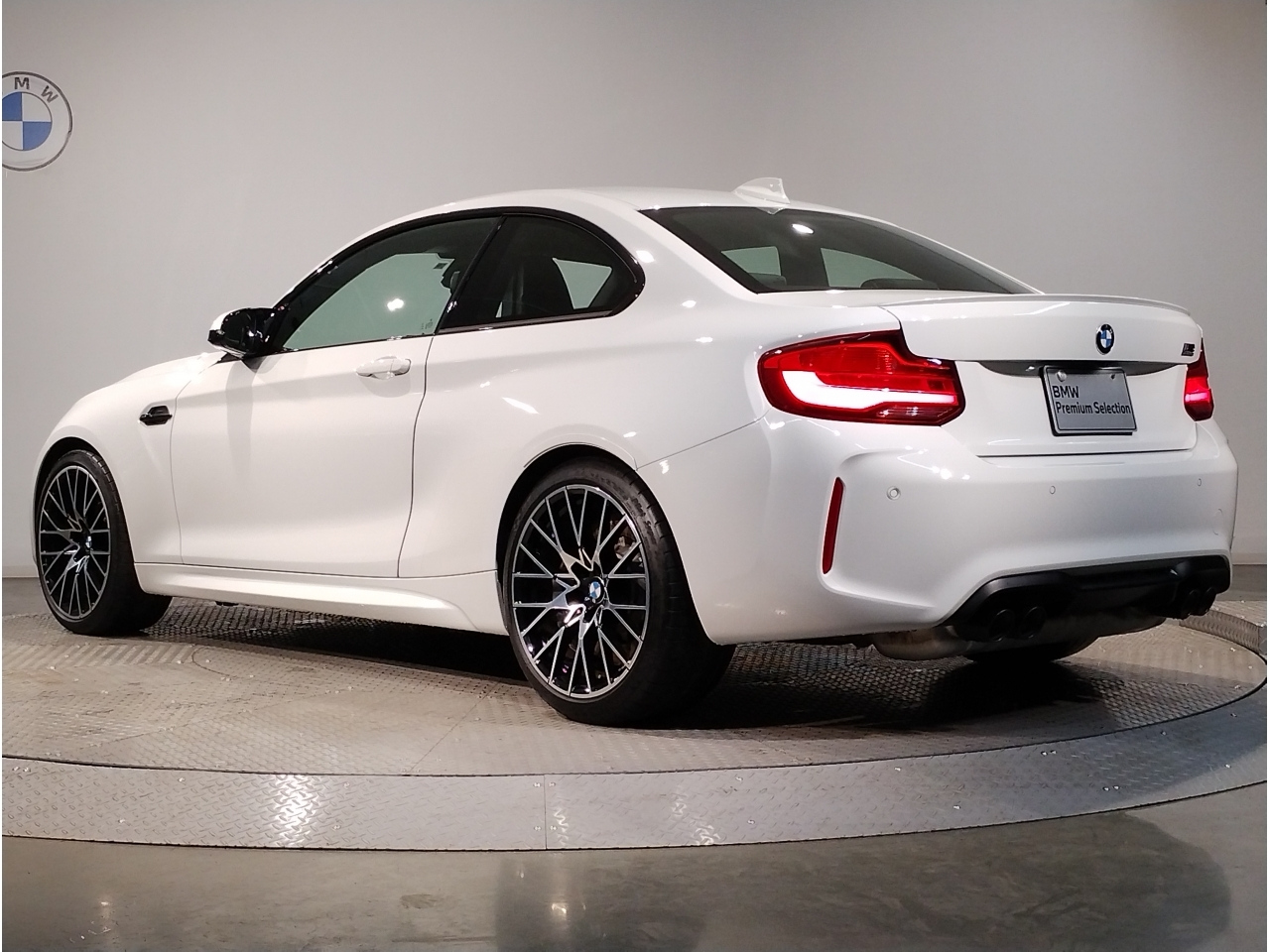 Import and buy BMW M2 2019 from Japan to Nairobi, Kenya