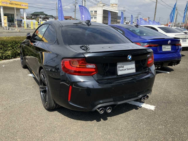 Import and buy BMW M2 2017 from Japan to Nairobi, Kenya