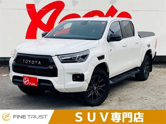 Import and buy TOYOTA HILUX 2022 from Japan to Nairobi, Kenya