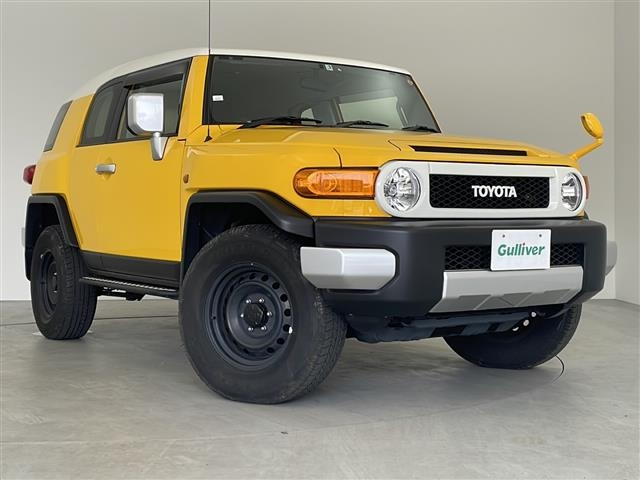 Import and buy TOYOTA FJ CRUISER 2017 from Japan to Nairobi, Kenya