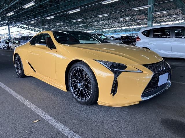 Import and buy LEXUS LC 2017 from Japan to Nairobi, Kenya