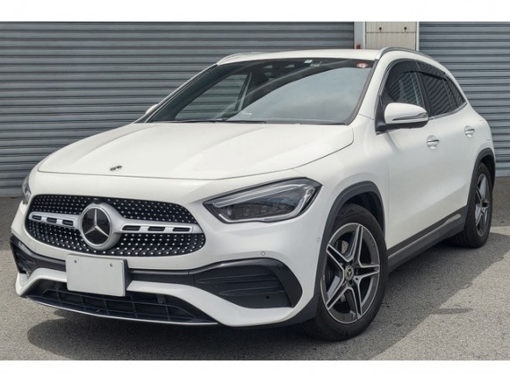 Import and buy MERCEDES BENZ GLA CLASS 2020 from Japan to Nairobi, Kenya