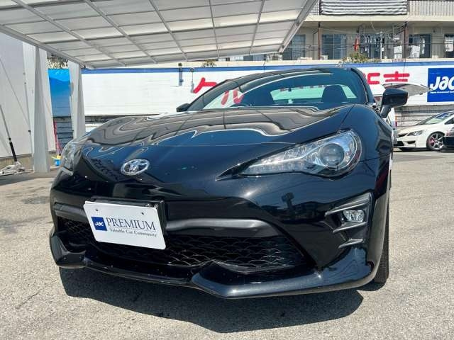 Import and buy TOYOTA 86 2017 from Japan to Nairobi, Kenya