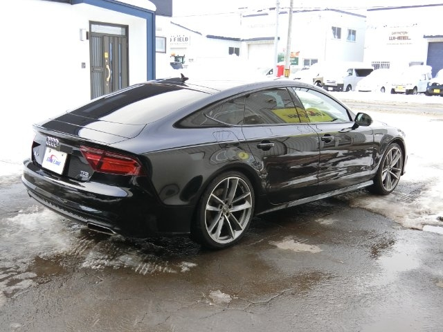 Import and buy AUDI A7 2017 from Japan to Nairobi, Kenya