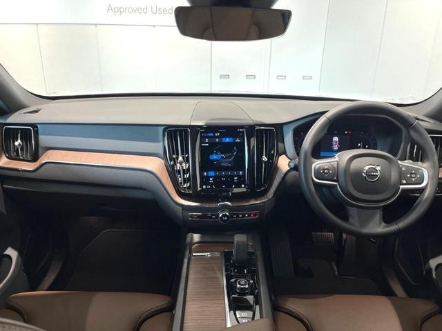 Import and buy VOLVO XC60 2021 from Japan to Nairobi, Kenya