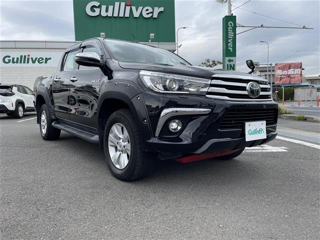 Import and buy TOYOTA HILUX 2018 from Japan to Nairobi, Kenya