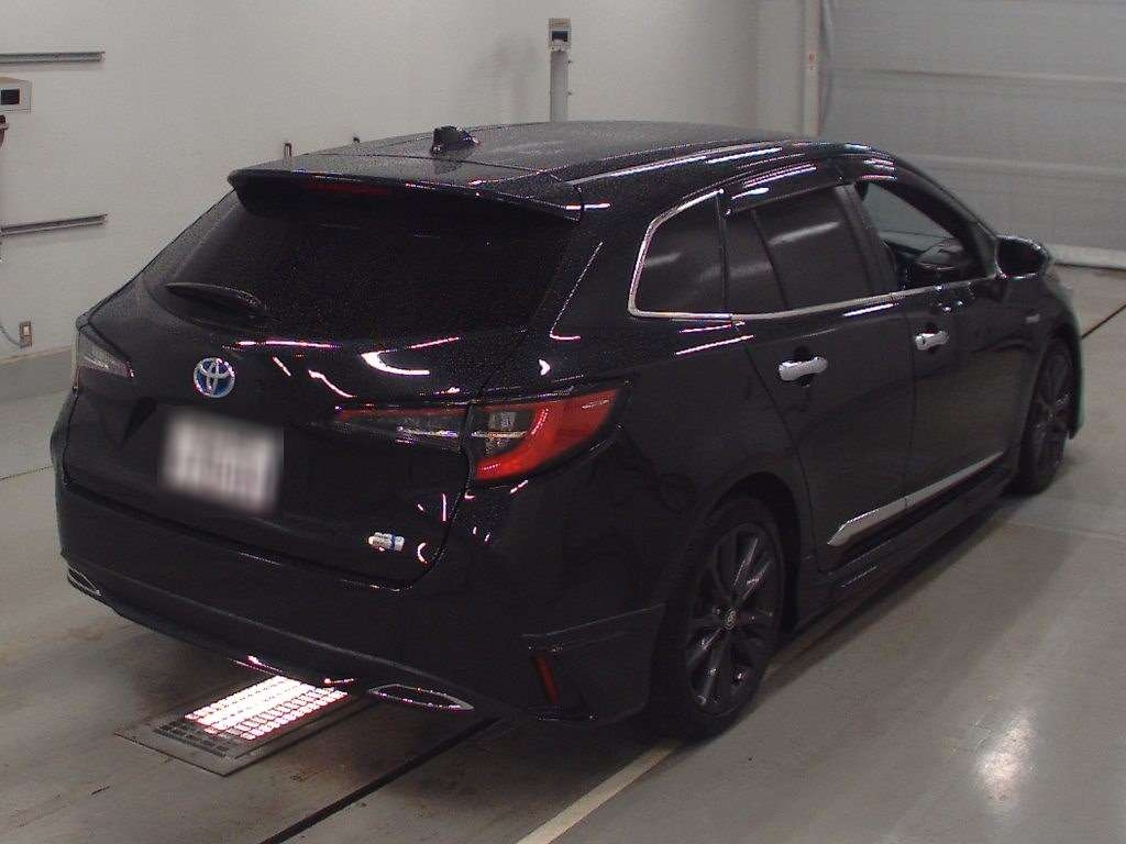 Import and buy TOYOTA COROLLA TOURING WAGON 2019 from Japan to Nairobi, Kenya