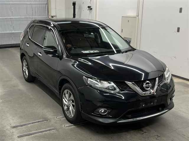 Import and buy NISSAN X-TRAIL 2017 from Japan to Nairobi, Kenya