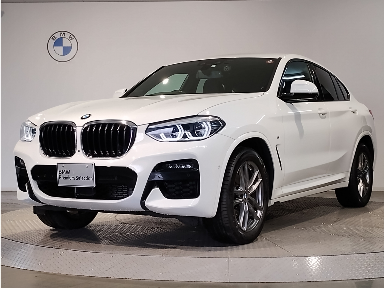 Import and buy BMW X4 2021 from Japan to Nairobi, Kenya