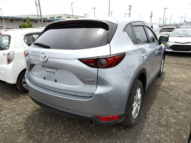 Import and buy MAZDA CX-5 2017 from Japan to Nairobi, Kenya