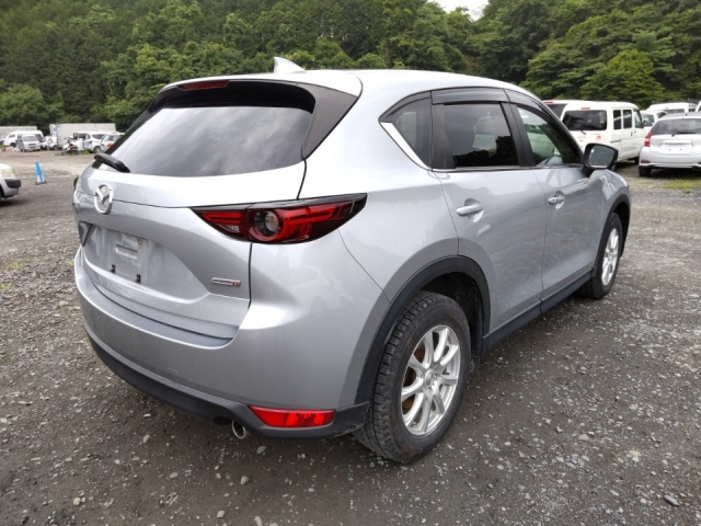 Import and buy MAZDA CX-5 2017 from Japan to Nairobi, Kenya