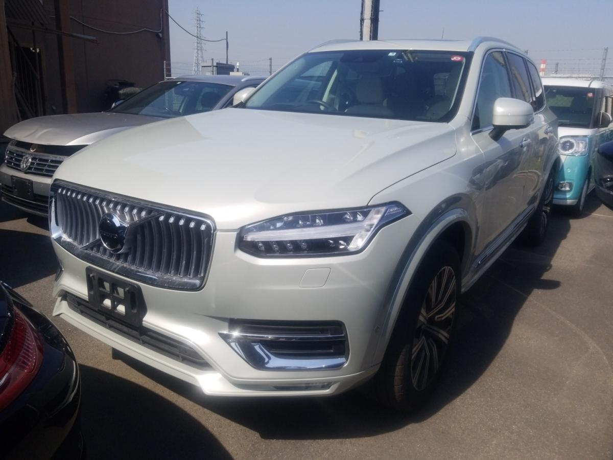 Import and buy VOLVO XC90 2021 from Japan to Nairobi, Kenya