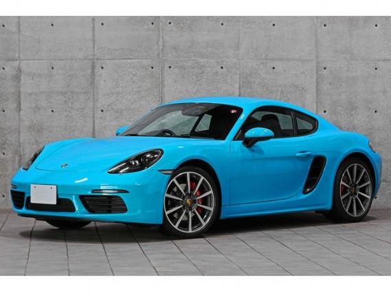 Import and buy PORSCHE 718 CAYMAN 2018 from Japan to Nairobi, Kenya