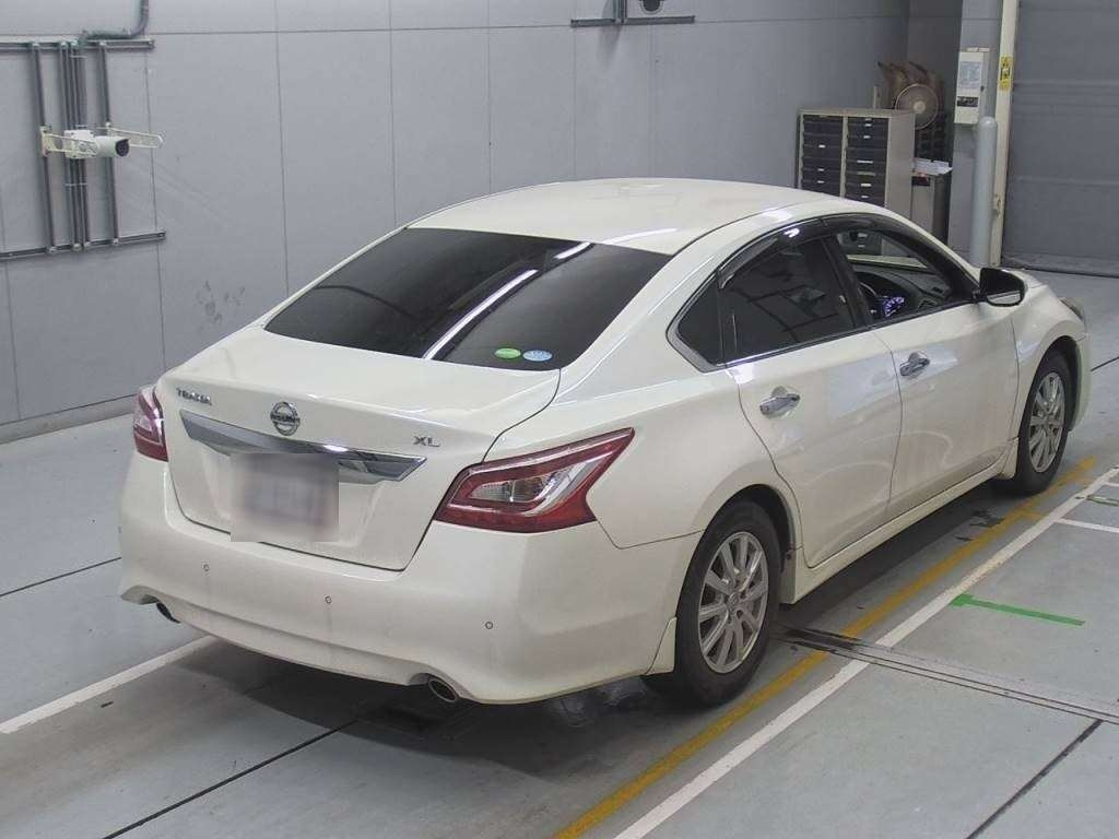 Import and buy NISSAN TEANA 2017 from Japan to Nairobi, Kenya