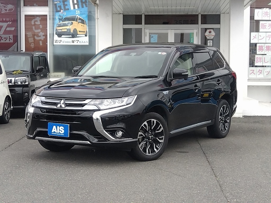 Import and buy MITSUBISHI OUTLANDER PHEV 2018 from Japan to Nairobi, Kenya