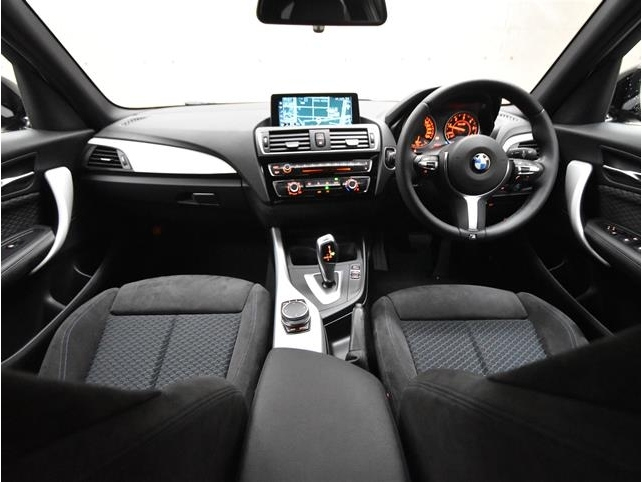 Import and buy BMW 1 SERIES 2017 from Japan to Nairobi, Kenya