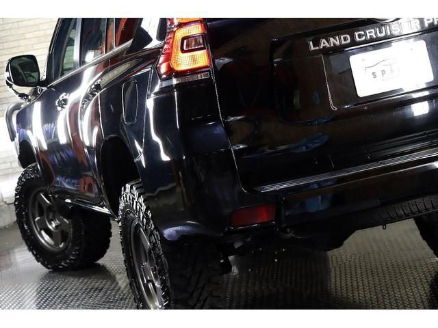 Import and buy TOYOTA LAND CRUISER PRADO 2019 from Japan to Nairobi, Kenya