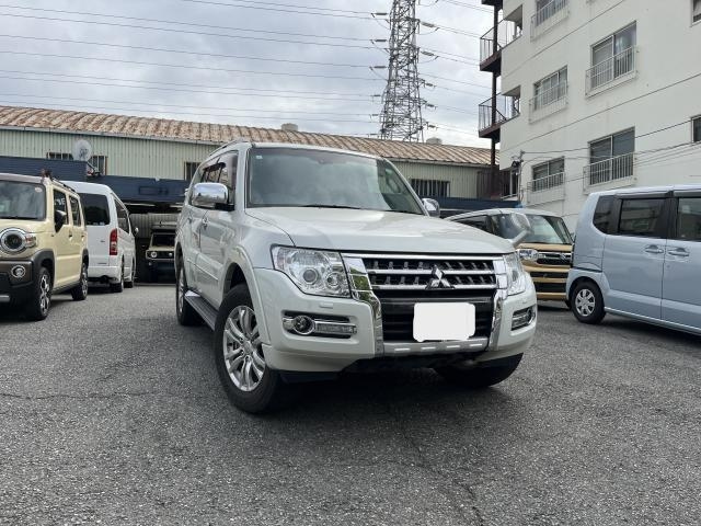 Import and buy MITSUBISHI PAJERO 2019 from Japan to Nairobi, Kenya