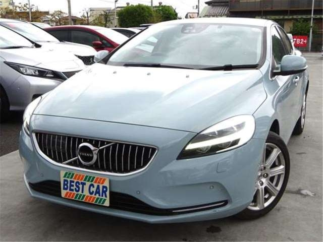 Import and buy VOLVO V40 2018 from Japan to Nairobi, Kenya