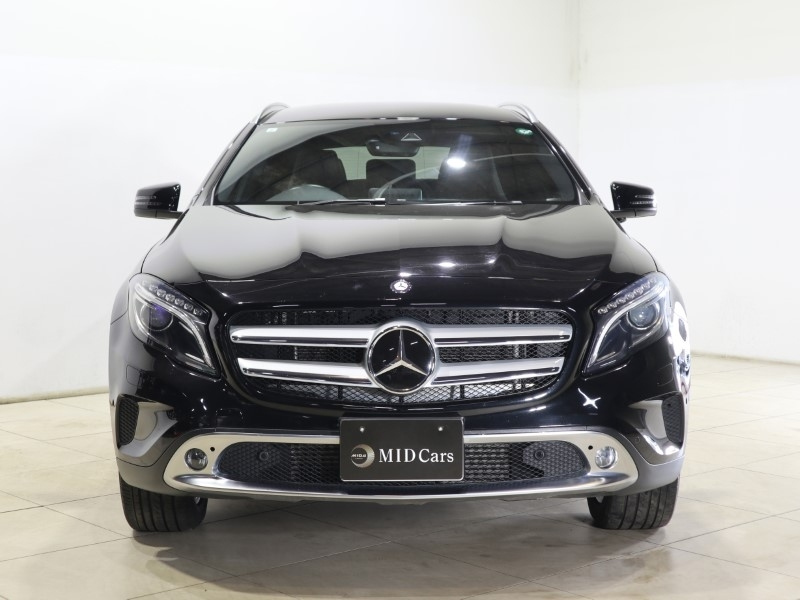 Import and buy MERCEDES BENZ GLA CLASS 2017 from Japan to Nairobi, Kenya