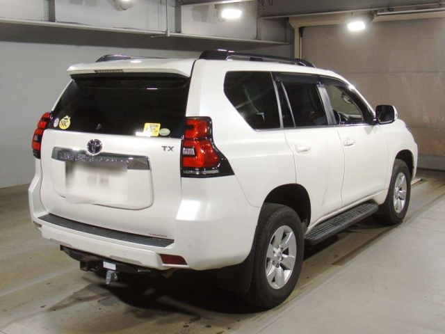 Import and buy TOYOTA LAND CRUISER PRADO 2019 from Japan to Nairobi, Kenya