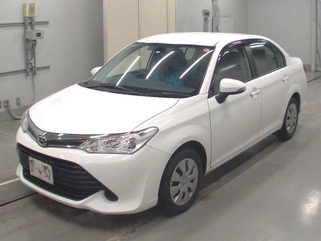 Import and buy TOYOTA COROLLA AXIO 2017 from Japan to Nairobi, Kenya