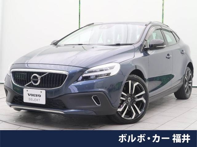 Import and buy VOLVO V40 2018 from Japan to Nairobi, Kenya