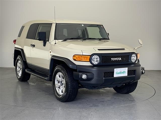 Import and buy TOYOTA FJ CRUISER 2018 from Japan to Nairobi, Kenya