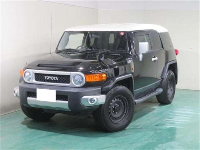 Import and buy TOYOTA FJ CRUISER 2017 from Japan to Nairobi, Kenya