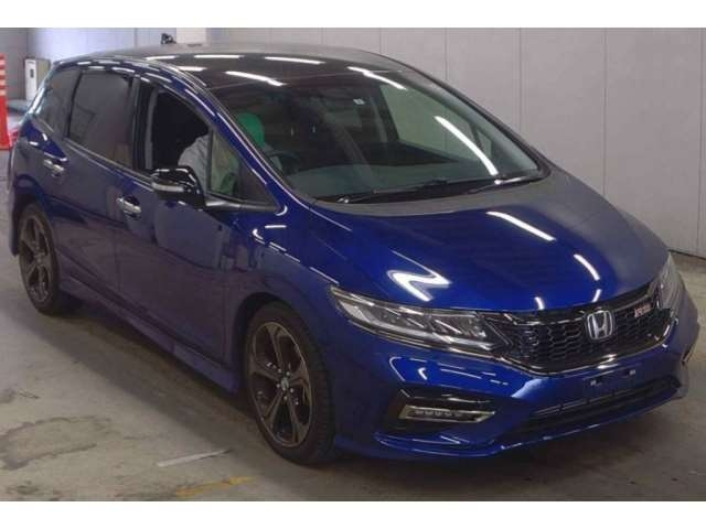 Import and buy HONDA JADE 2019 from Japan to Nairobi, Kenya