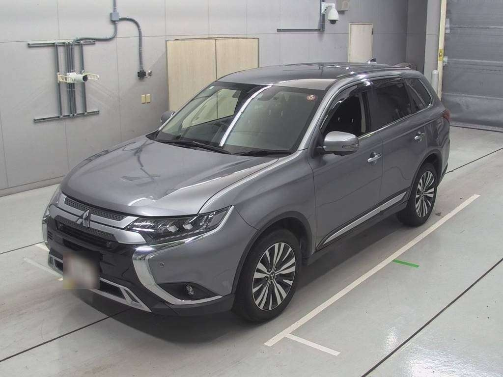 Import and buy MITSUBISHI OUTLANDER 2020 from Japan to Nairobi, Kenya