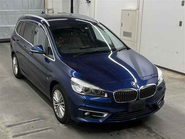 Import and buy BMW 2 SERIES 2017 from Japan to Nairobi, Kenya