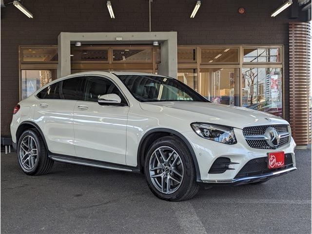 Import and buy MERCEDES BENZ GLC CLASS 2018 from Japan to Nairobi, Kenya