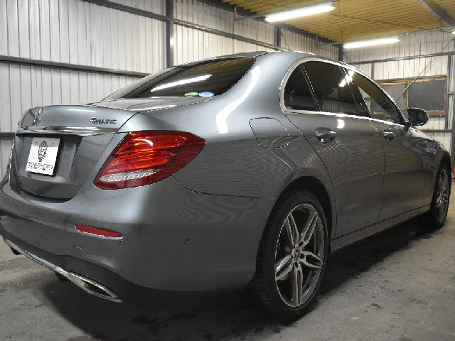 Import and buy MERCEDES BENZ E CLASS 2019 from Japan to Nairobi, Kenya