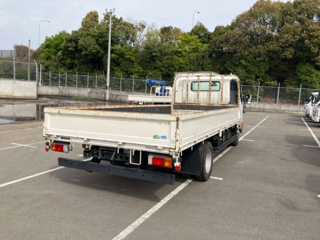 Import and buy TOYOTA DYNA 2018 from Japan to Nairobi, Kenya