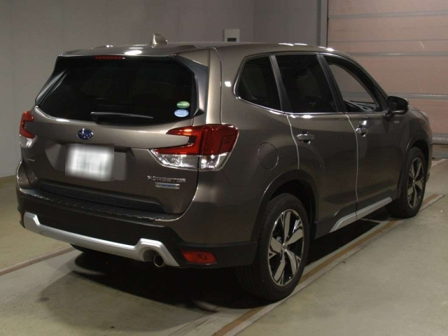 Import and buy SUBARU FORESTER 2020 from Japan to Nairobi, Kenya