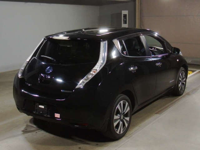 Import and buy NISSAN LEAF 2017 from Japan to Nairobi, Kenya