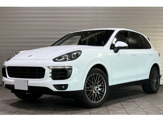 Import and buy PORSCHE CAYENNE 2017 from Japan to Nairobi, Kenya