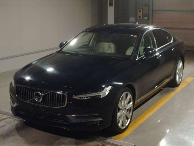 Import and buy VOLVO S90 2017 from Japan to Nairobi, Kenya