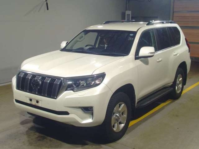 Import and buy TOYOTA LAND CRUISER PRADO 2019 from Japan to Nairobi, Kenya